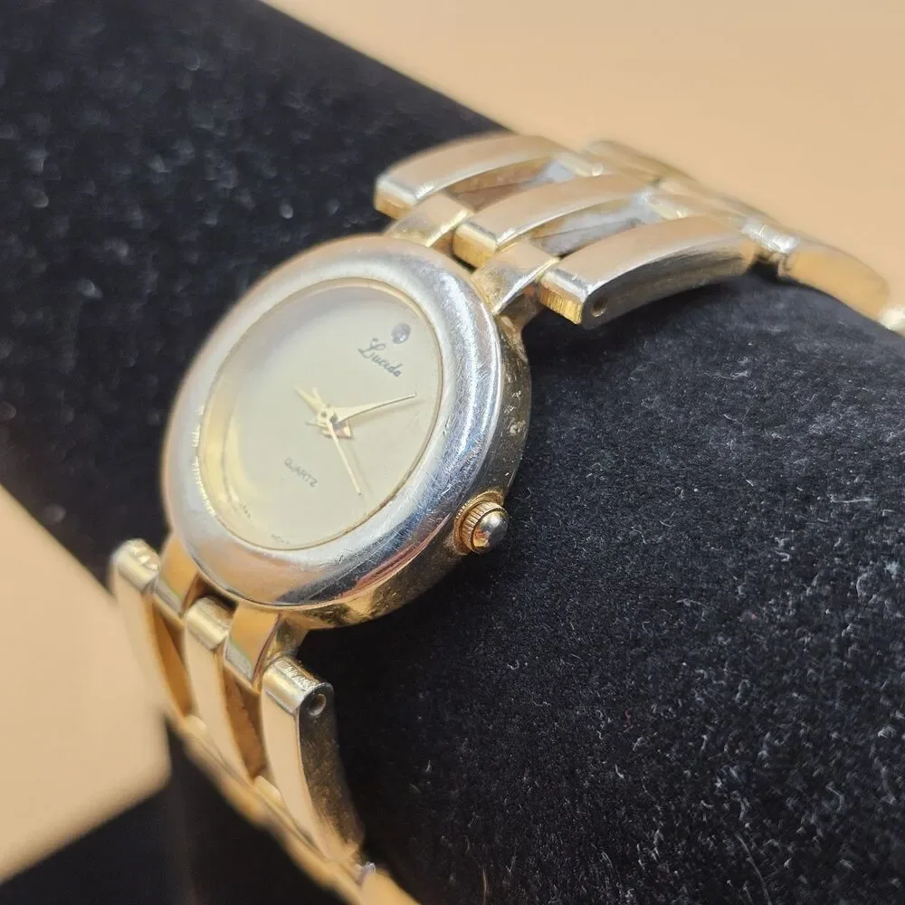Vtg Lucida Cream Dial Diamond Quartz Stainless Steel Ladies Watch New Battery